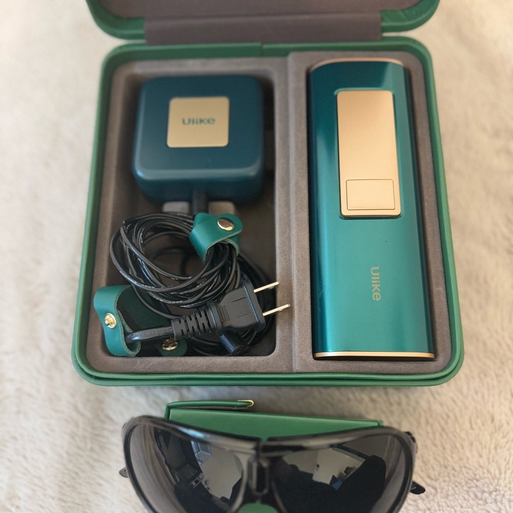 Ulike Sapphire AIR+ IPL Hair Removal Set